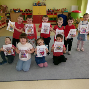 Zdjęcie przedstawia dzieci z grupy Motylki.