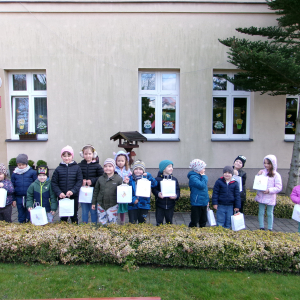 Zdjęcie przedstawia dzieci z grupy Motylki.